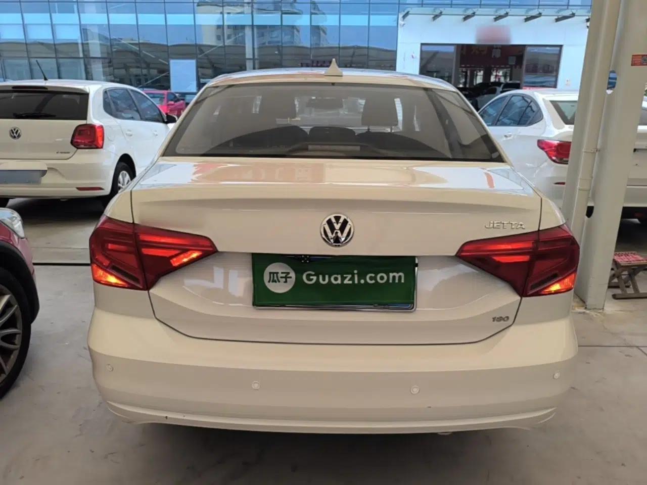 Volkswagen Jetta 2017 1.5L Automatic Fashion Model — миниатюра 5