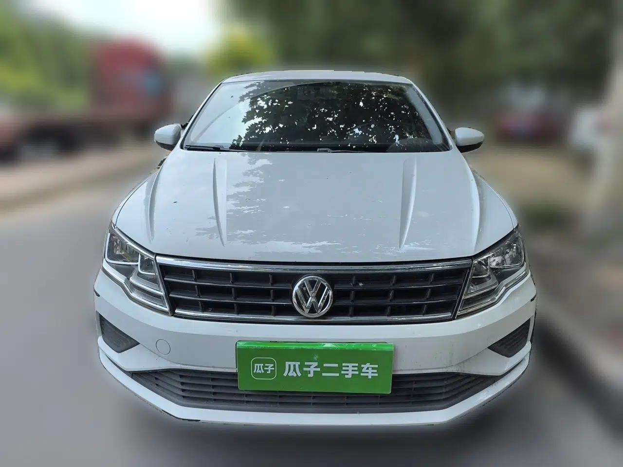 Volkswagen Jetta 2019 Dream Edition 1.4L Manual Fashion Version — миниатюра 2