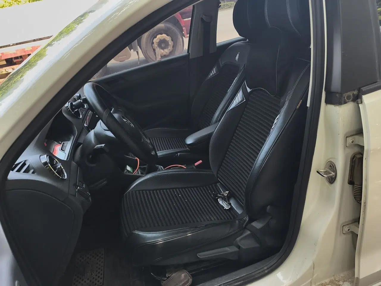 Volkswagen Jetta 2019 Dream Edition 1.4L Manual Fashion Version — миниатюра 15