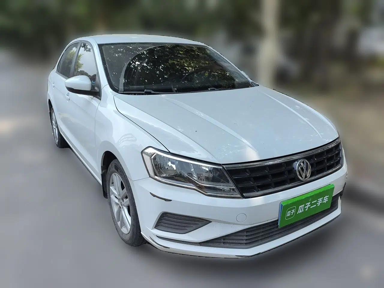 Volkswagen Jetta 2019 Dream Edition 1.4L Manual Fashion Version — миниатюра 3