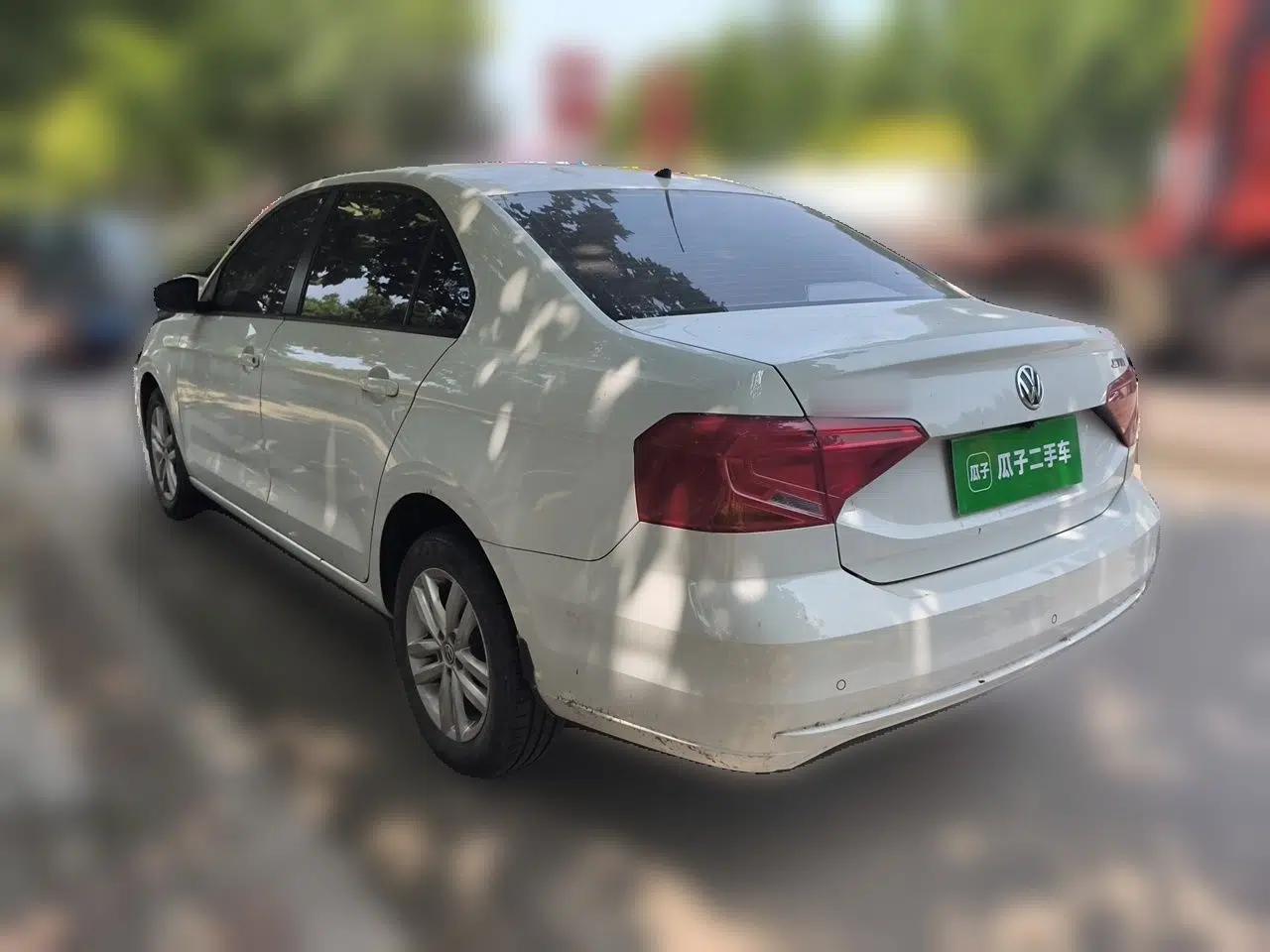 Volkswagen Jetta 2019 Dream Edition 1.4L Manual Fashion Version — миниатюра 4