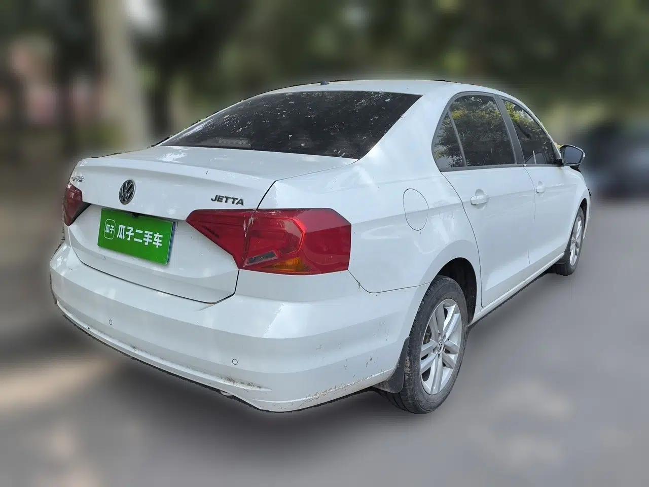 Volkswagen Jetta 2019 Dream Edition 1.4L Manual Fashion Version — миниатюра 6