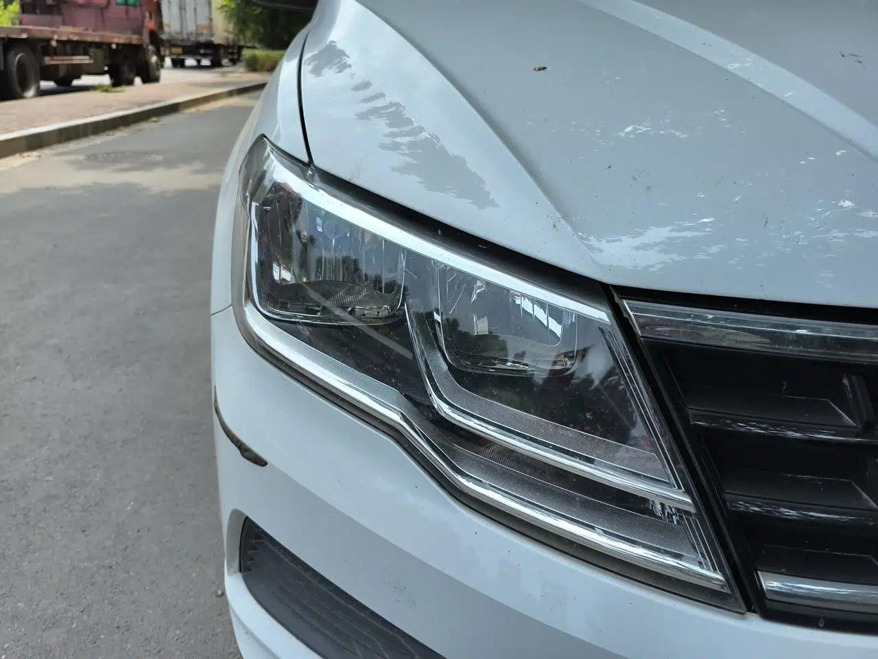 Volkswagen Jetta 2019 Dream Edition 1.4L Manual Fashion Version — миниатюра 7