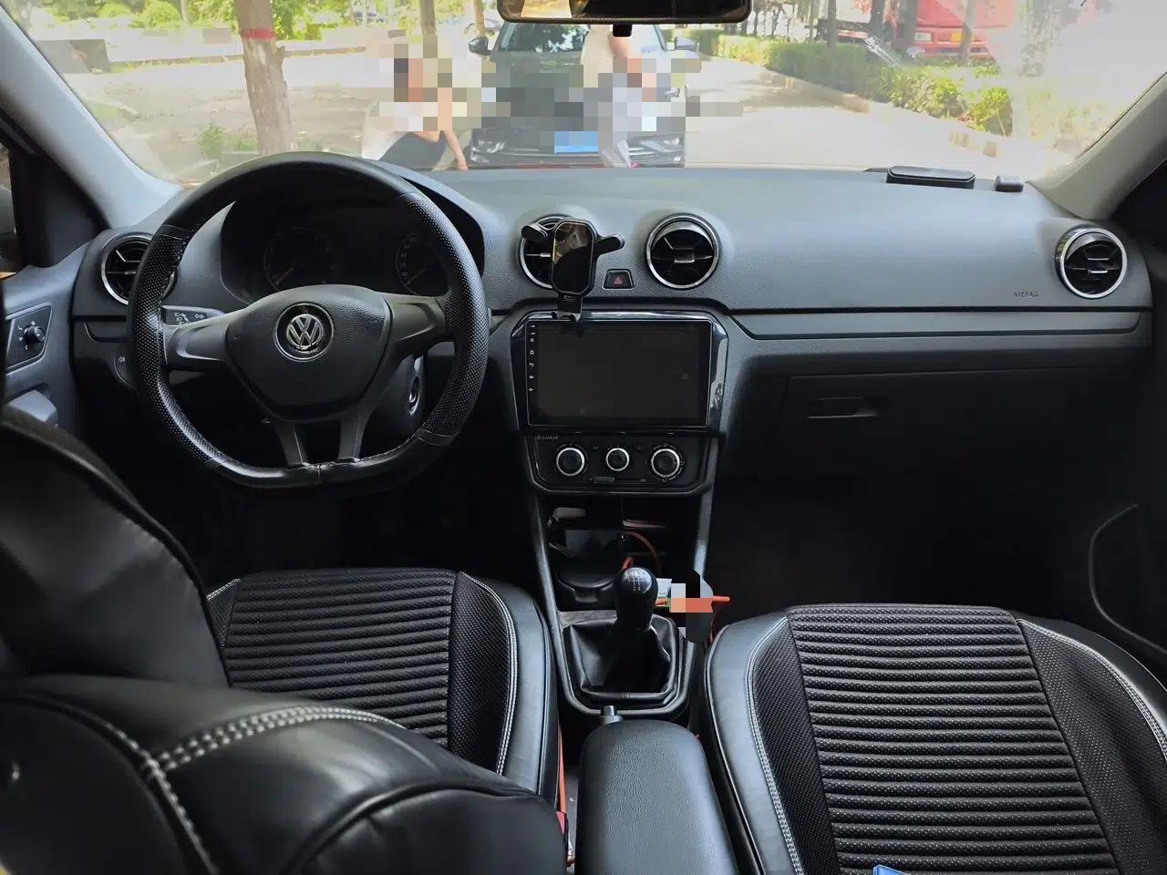 Volkswagen Jetta 2019 Dream Edition 1.4L Manual Fashion Version — миниатюра 9