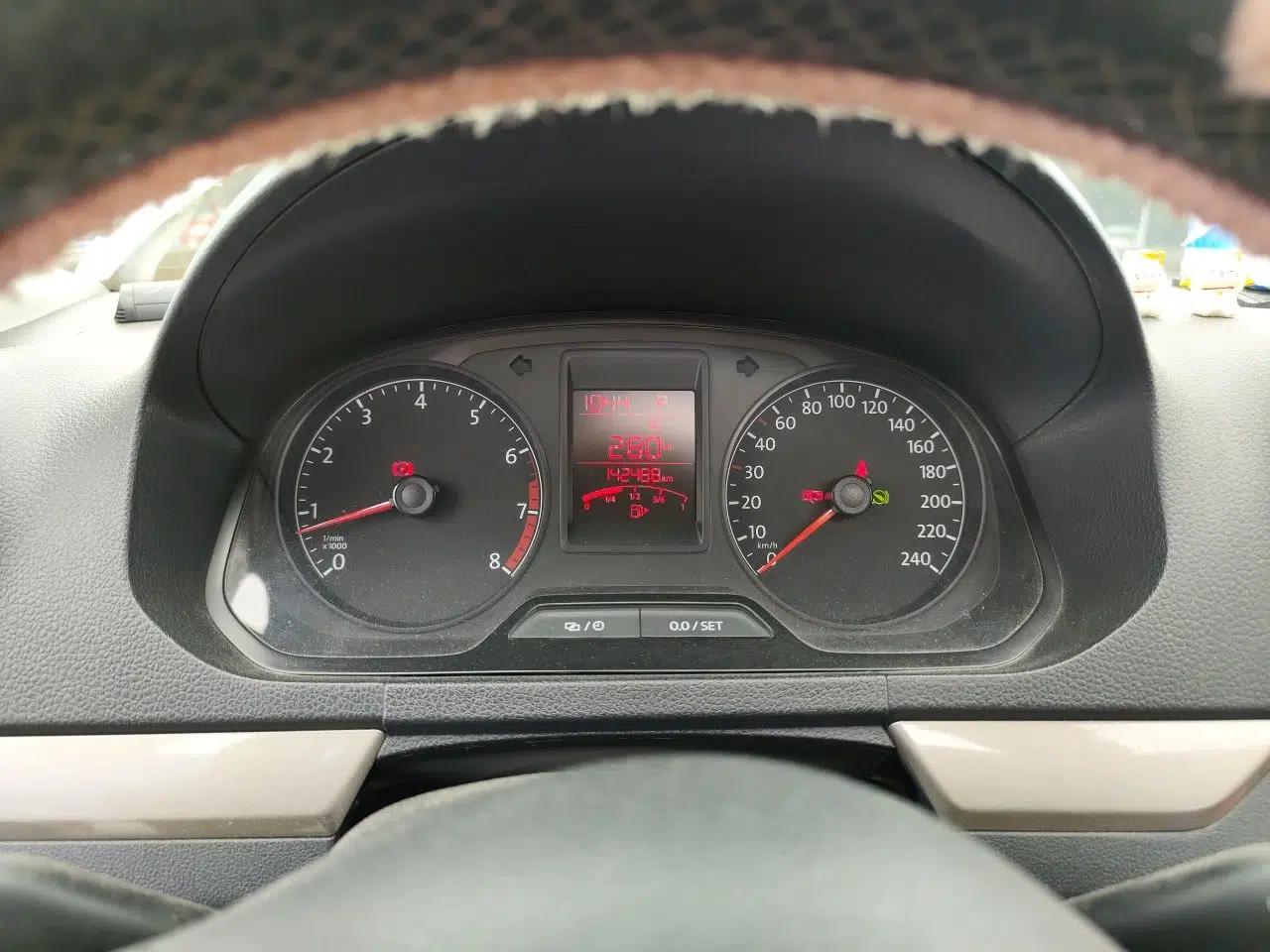 Volkswagen Jetta 2016 1.6L 25th Anniversary Edition — миниатюра 11