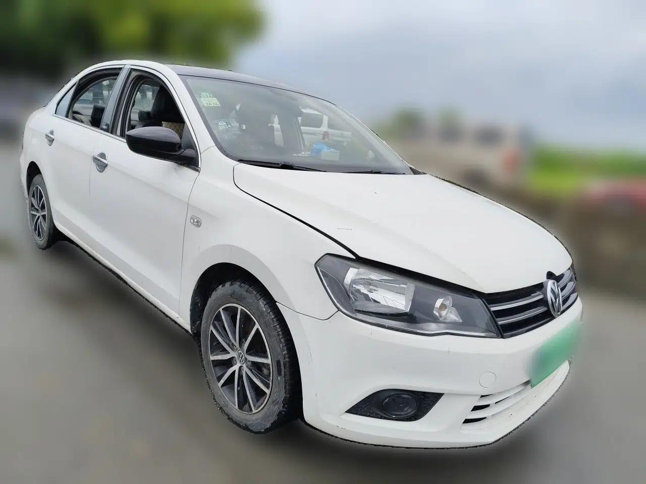Volkswagen Jetta 2016 1.6L 25th Anniversary Edition — миниатюра 3