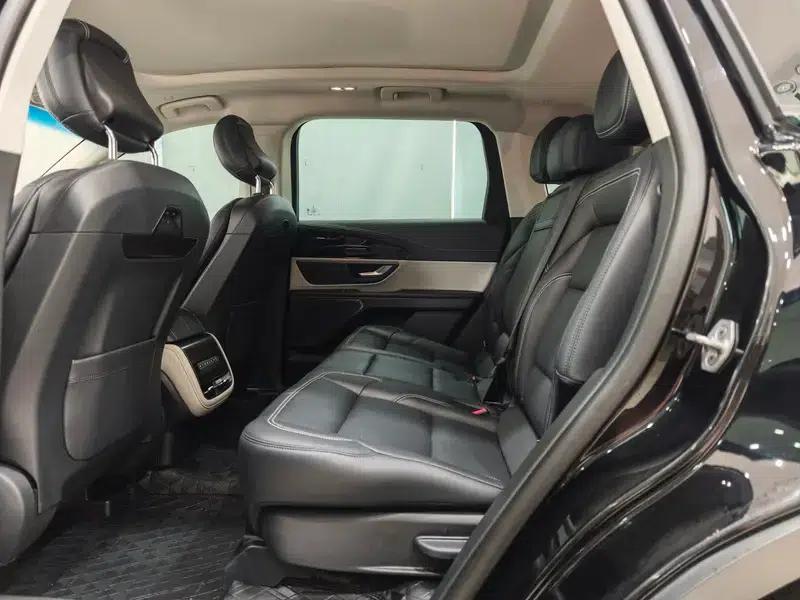 Navigator 2023 2.0T AWD Premium Edition — миниатюра 20