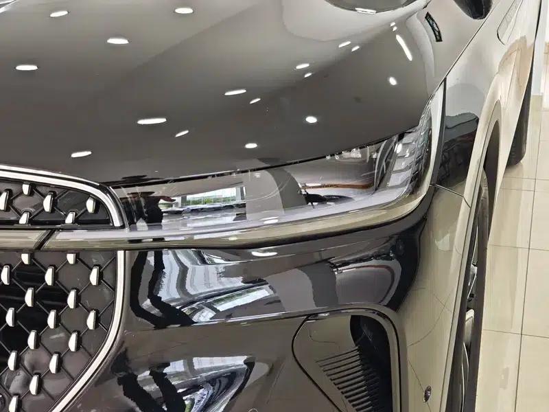 Navigator 2023 2.0T AWD Premium Edition — миниатюра 7