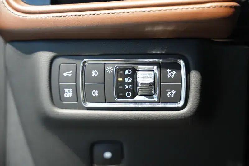 Navigator 2021 2.7T AWD Premium Edition — миниатюра 16
