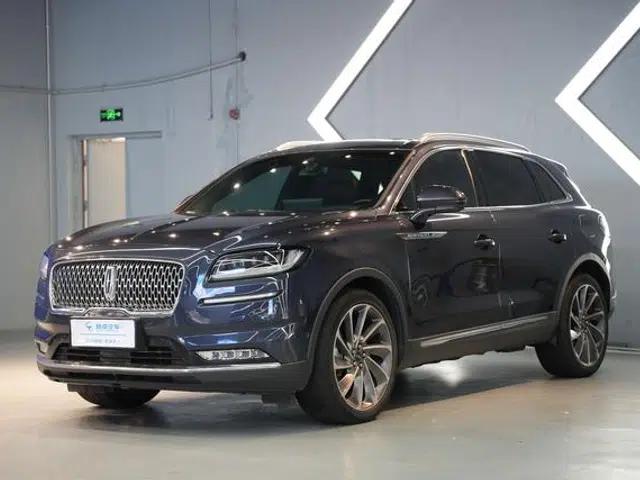 Navigator 2021 2.7T AWD Premium Edition
