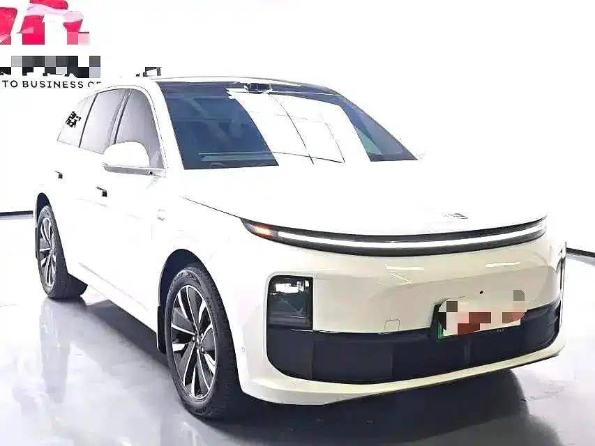 Li Auto L6 2025 Max Intelligent Renewal Edition — миниатюра 3
