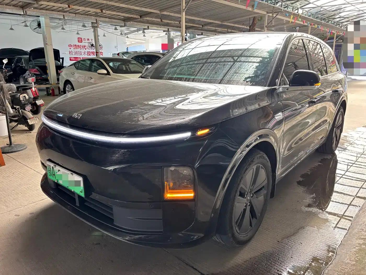 Li Auto L6 2024 Pro — миниатюра 1