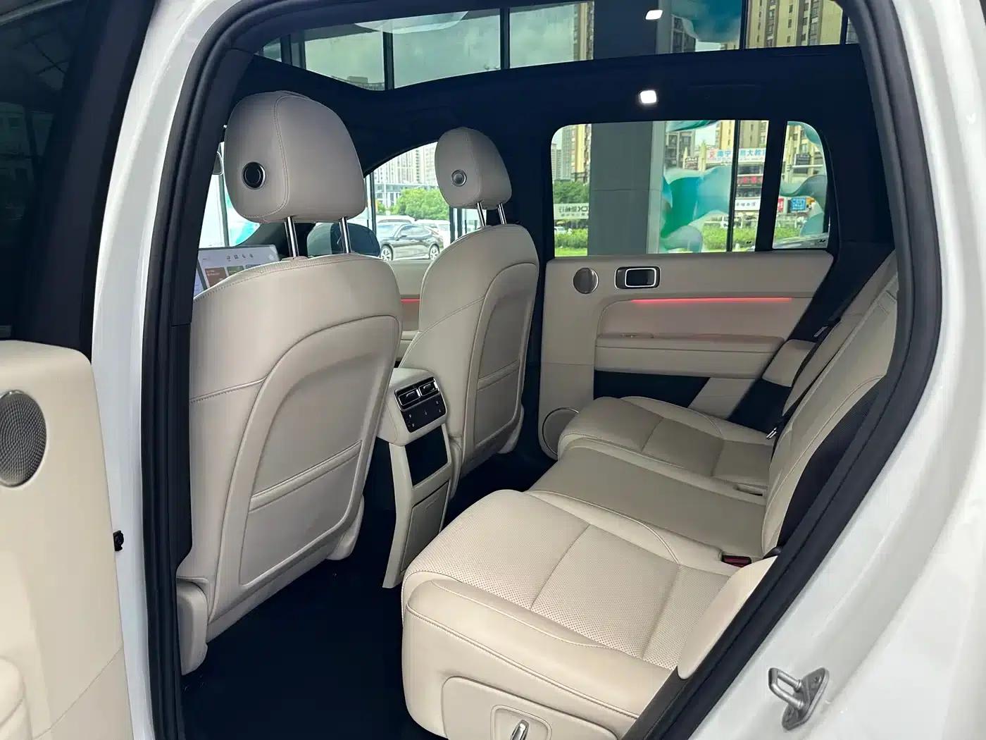 Li Auto L6 2024 Pro — миниатюра 10
