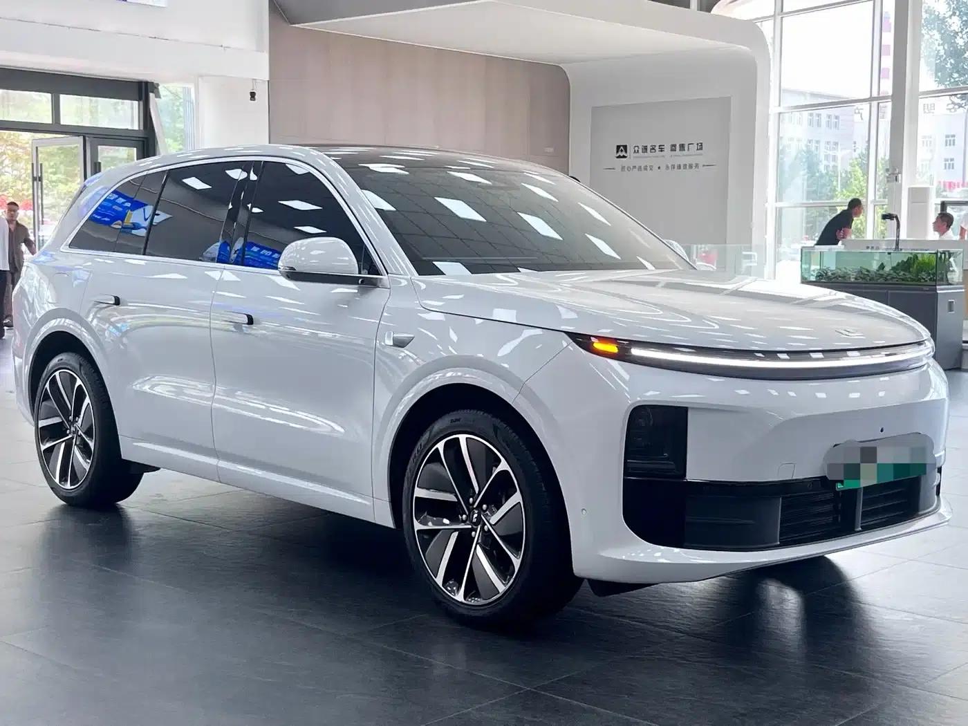 Li Auto L6 2024 Pro — миниатюра 3