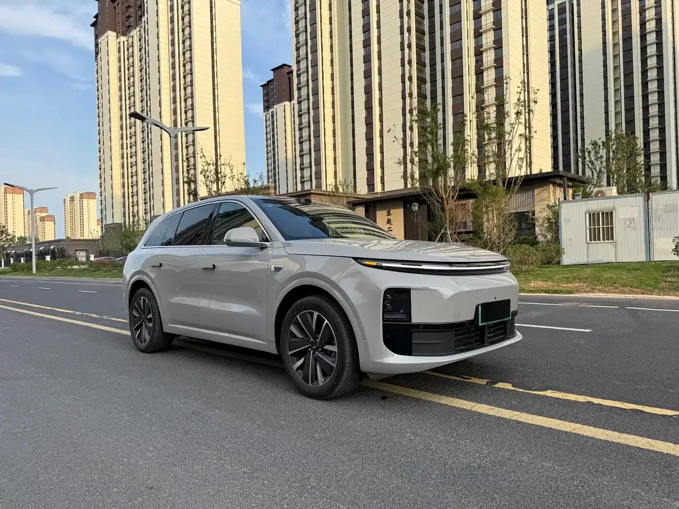 Li Auto L6 2025 Pro Smart Renewal Edition — миниатюра 1