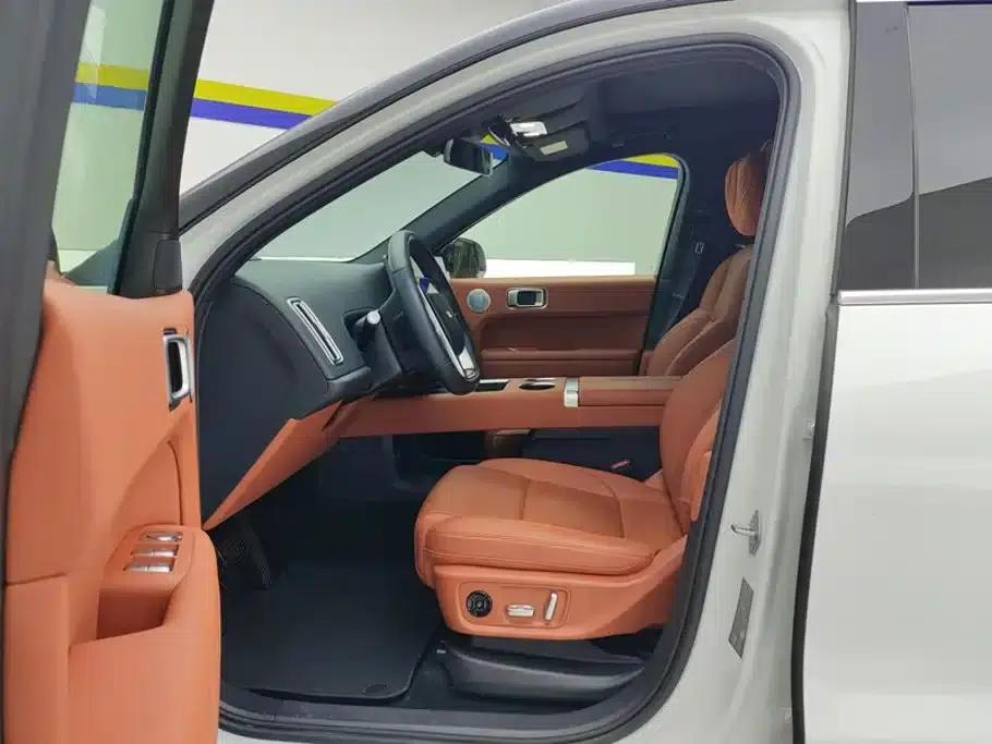 Li Auto L6 2024 Pro — миниатюра 9