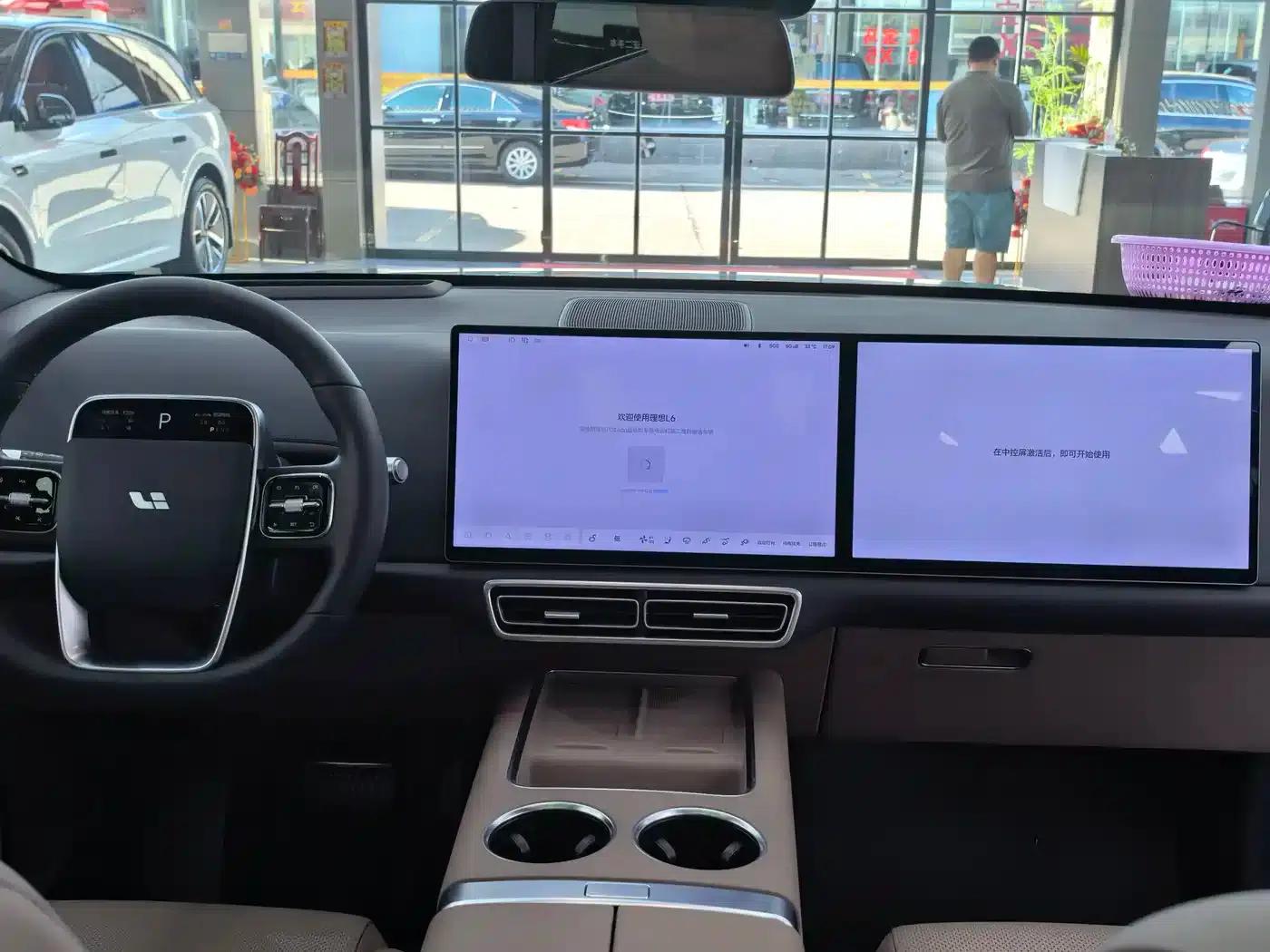 Li Auto L6 2025 Pro Smart Renewal Edition — миниатюра 5