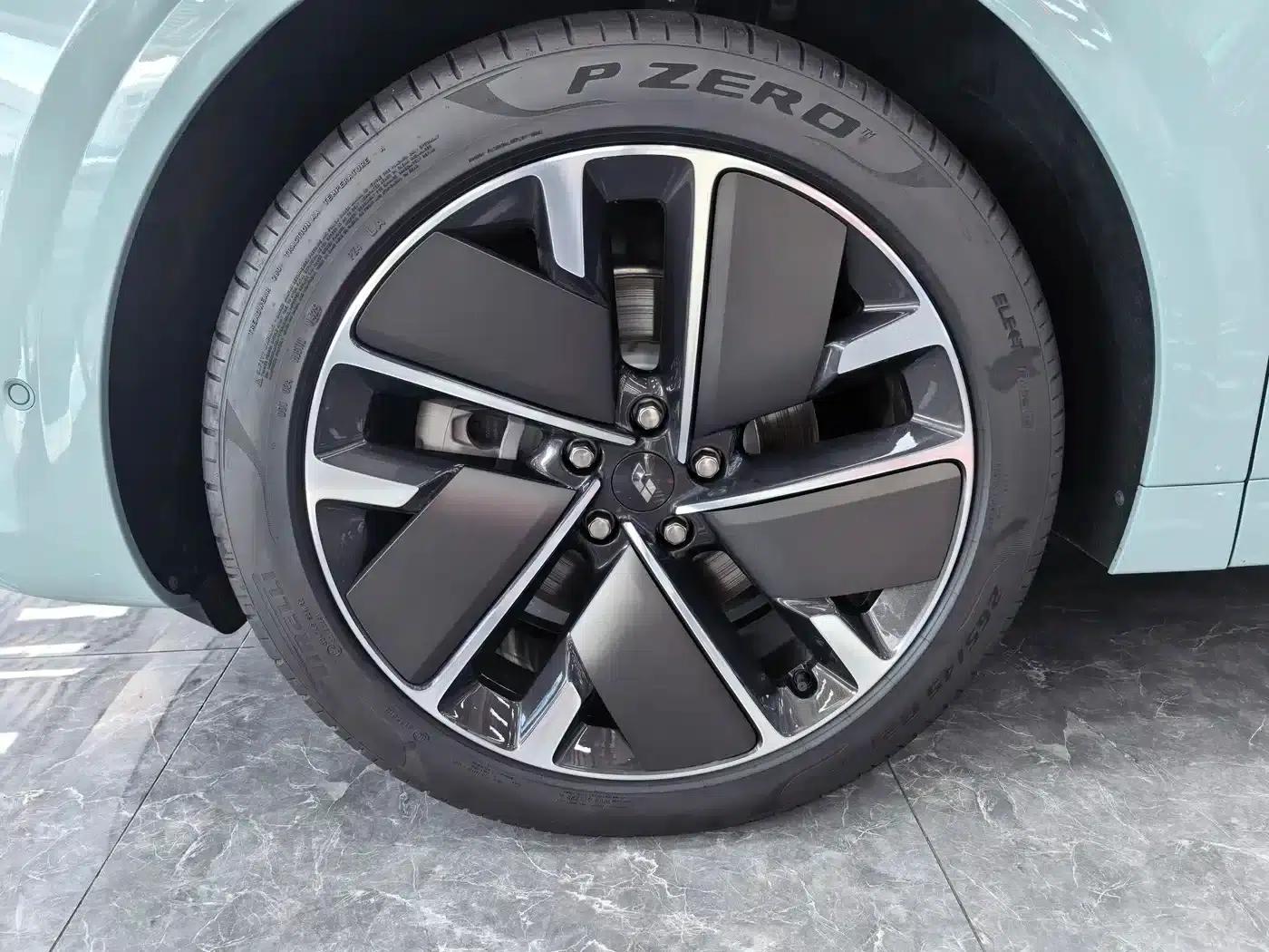 Li Auto L6 2025 Pro Smart Renewal Edition — миниатюра 10