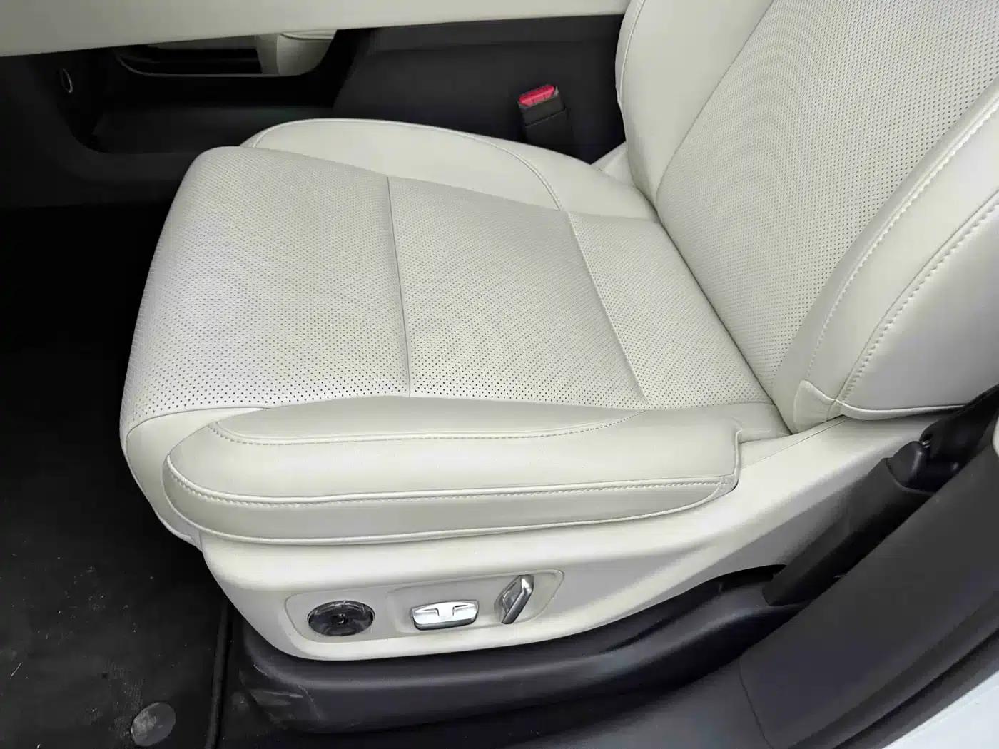 Li Auto L6 2024 Max — миниатюра 9
