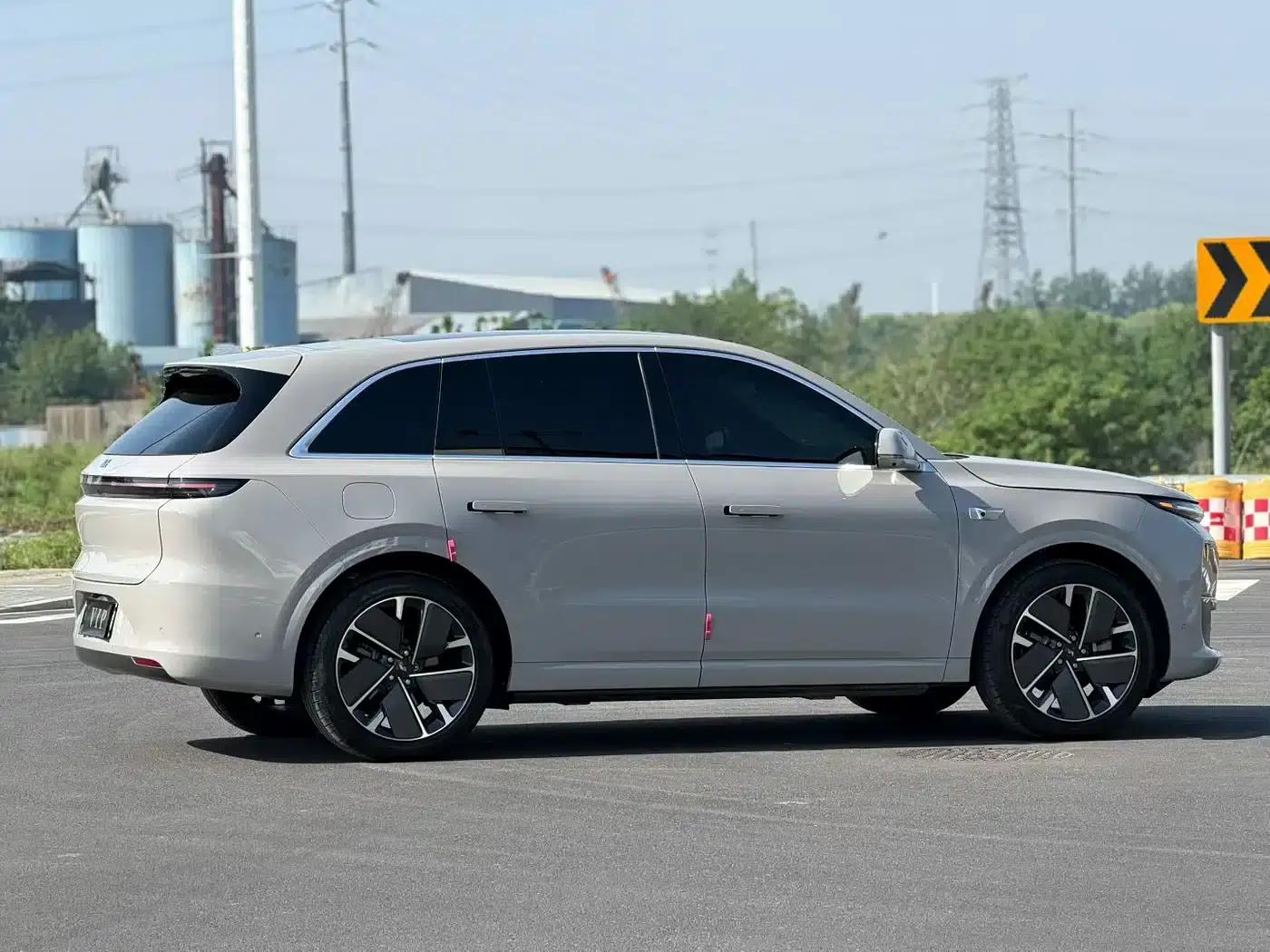 Li Auto L6 2025 Max Intelligent Renewal Edition — миниатюра 3
