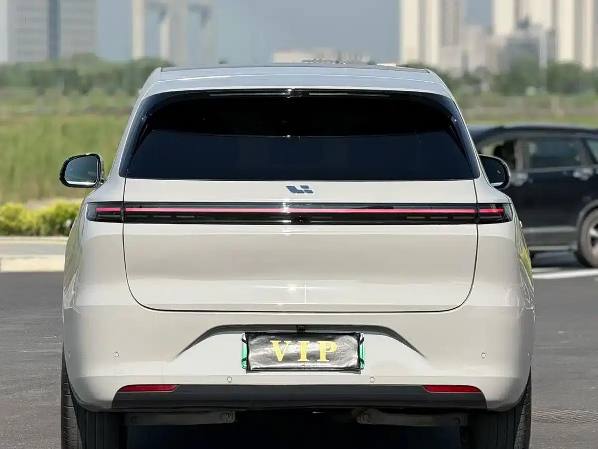 Li Auto L6 2025 Max Intelligent Renewal Edition — миниатюра 9