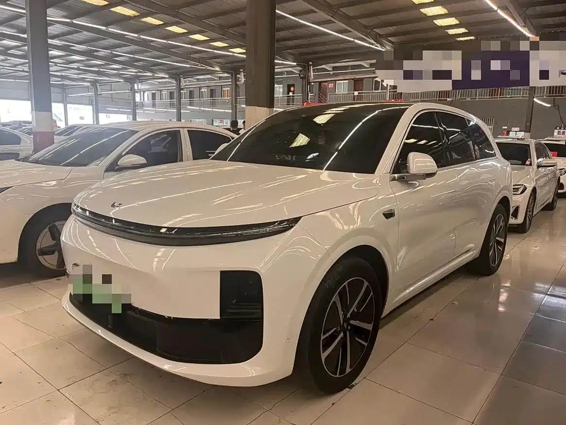 Li Auto L6 2024 Pro — миниатюра 1
