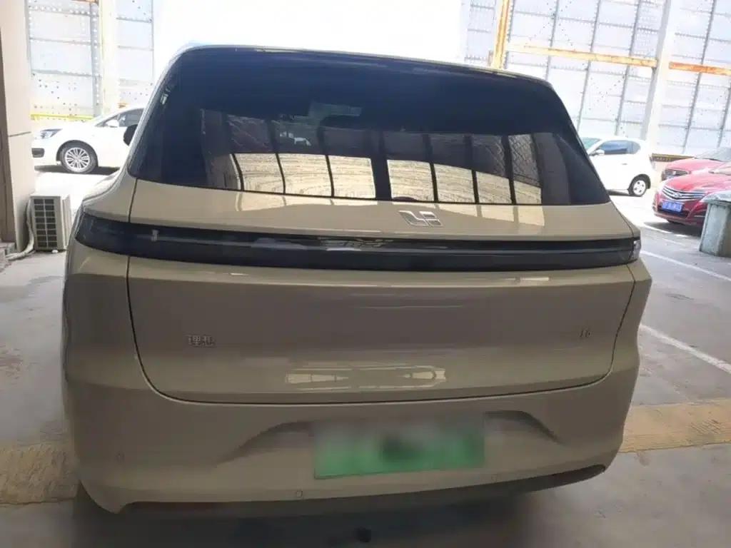 Li Auto L6 2025 Pro Smart Renewal Edition — миниатюра 4