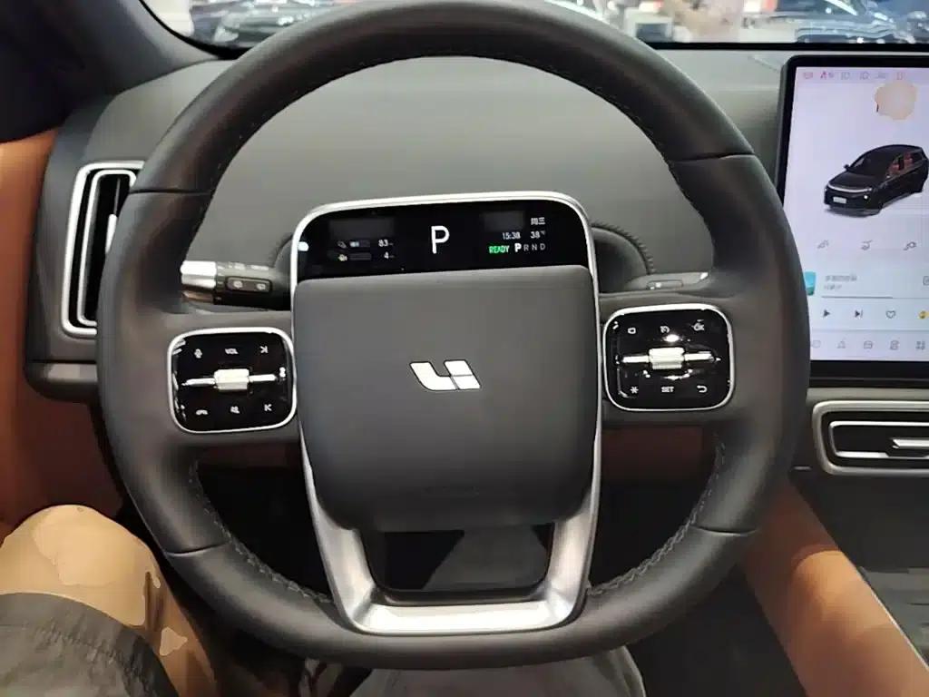 Li Auto L6 2025 Pro Smart Renewal Edition — миниатюра 11