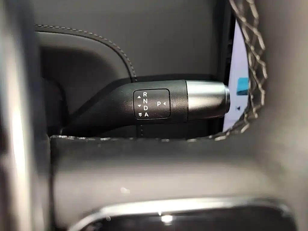 Li Auto L6 2025 Pro Smart Renewal Edition — миниатюра 14