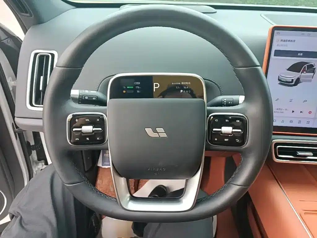 Li Auto L6 2024 Pro — миниатюра 11