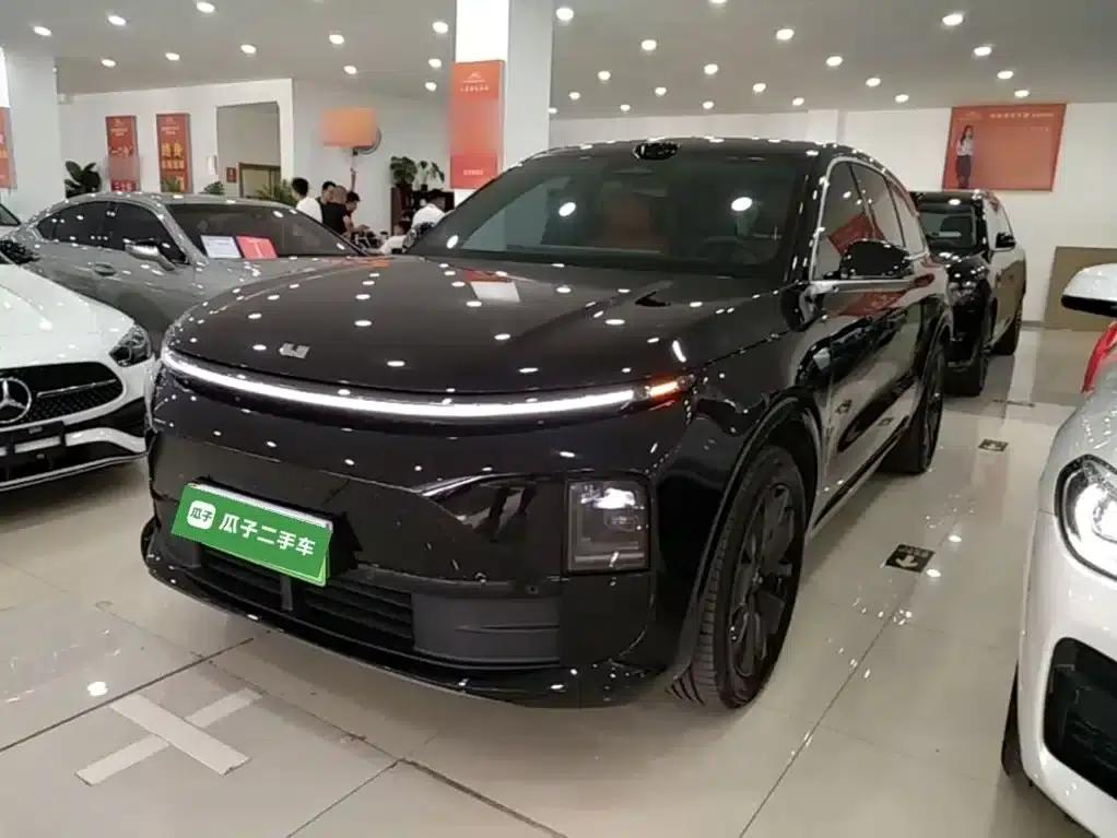 Li Auto L6 2025 Pro Smart Renewal Edition — миниатюра 1