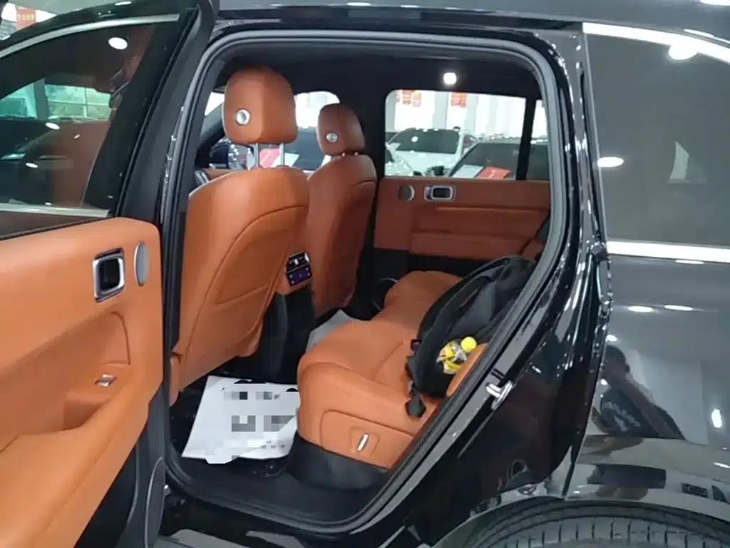 Li Auto L6 2025 Pro Smart Renewal Edition — миниатюра 17