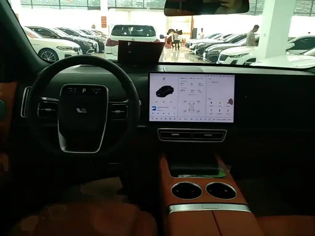 Li Auto L6 2025 Pro Smart Renewal Edition — миниатюра 10