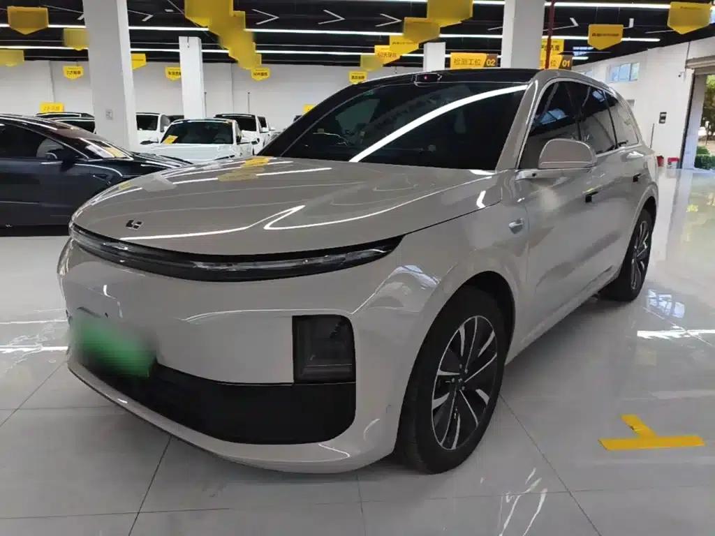 Li Auto L6 2025 Pro Smart Renewal Edition — миниатюра 2