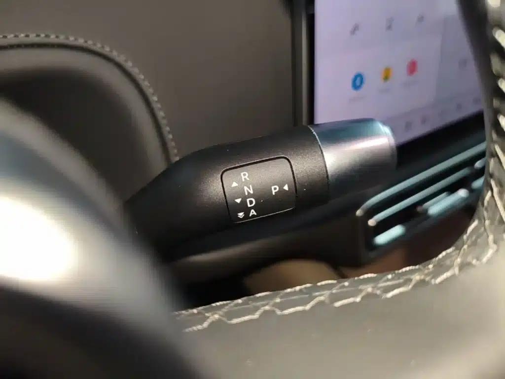 Li Auto L6 2025 Pro Smart Renewal Edition — миниатюра 14