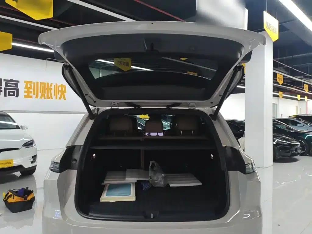 Li Auto L6 2025 Pro Smart Renewal Edition — миниатюра 19