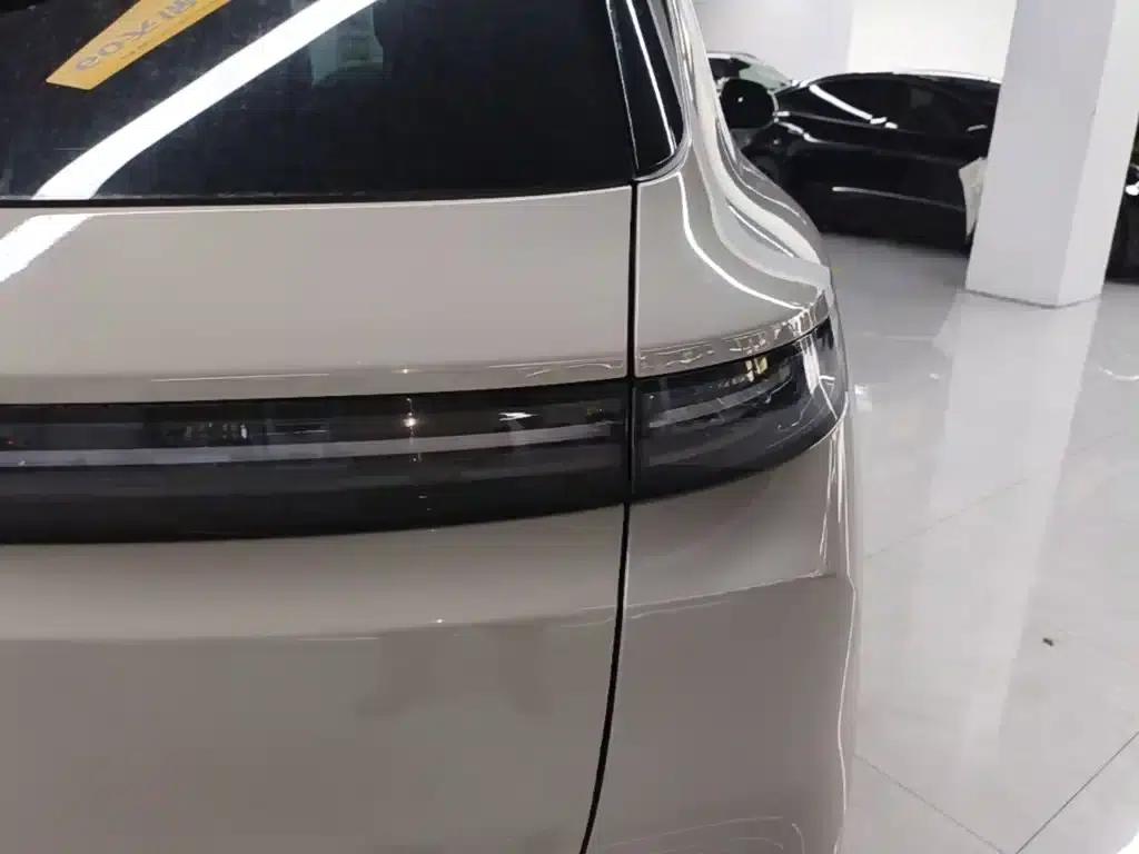Li Auto L6 2025 Pro Smart Renewal Edition — миниатюра 8