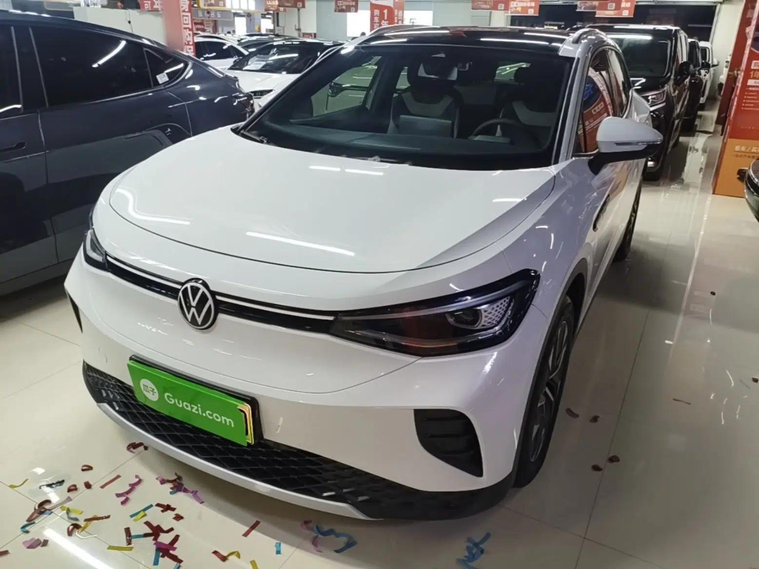 Volkswagen ID.4 CROZZ 2022 Standard Range PURE Edition — миниатюра 1