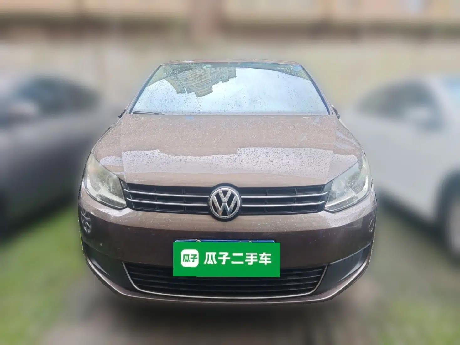 Volkswagen Touran 2011 1.4T Manual ZhiShang Edition 5-seater — миниатюра 2