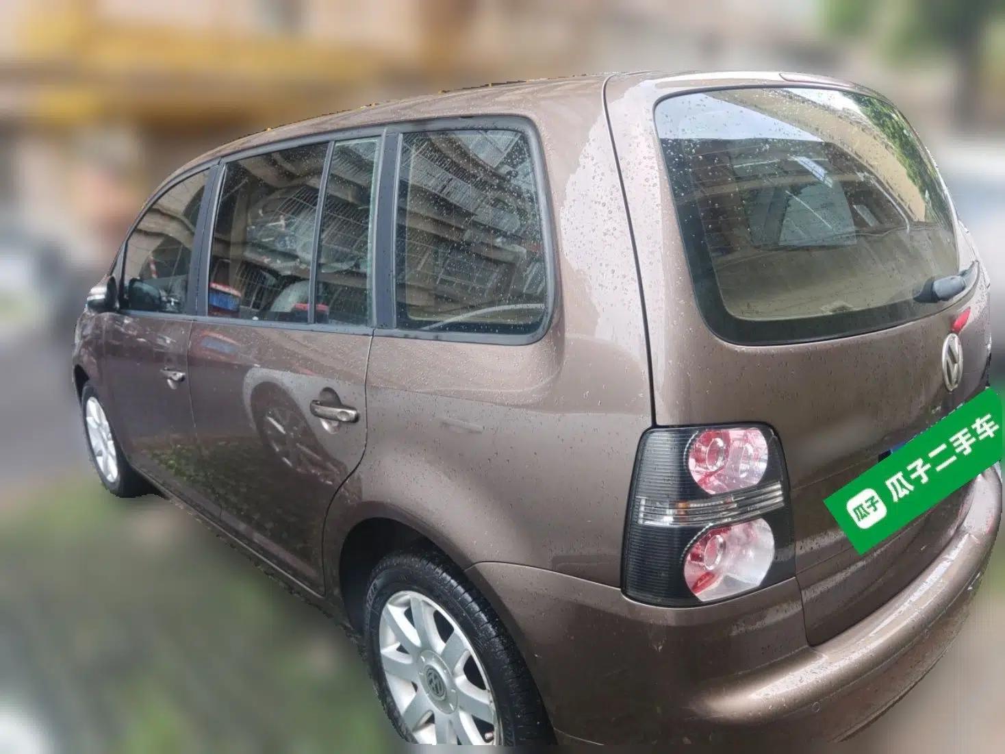 Volkswagen Touran 2011 1.4T Manual ZhiShang Edition 5-seater — миниатюра 4