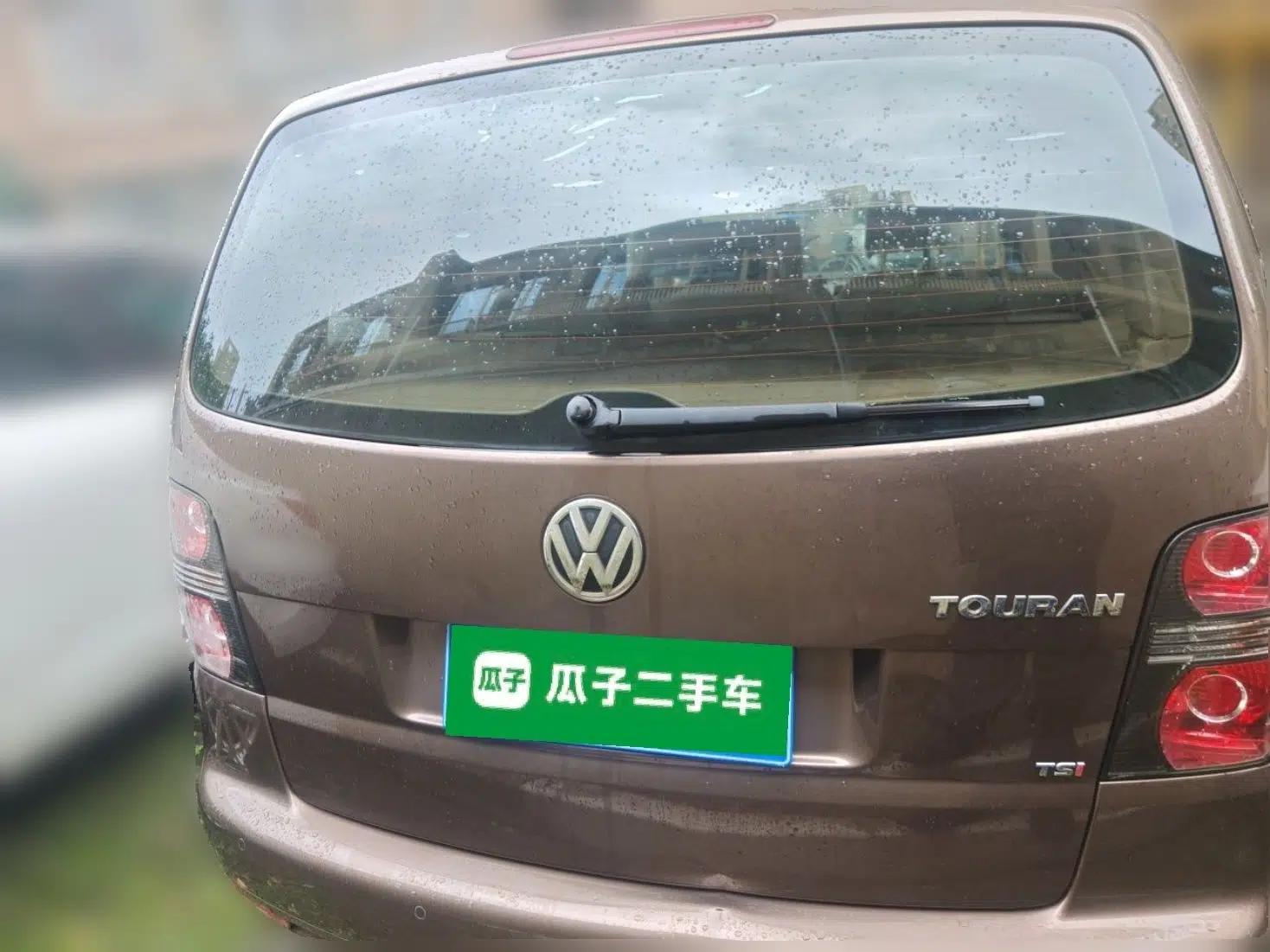 Volkswagen Touran 2011 1.4T Manual ZhiShang Edition 5-seater — миниатюра 5