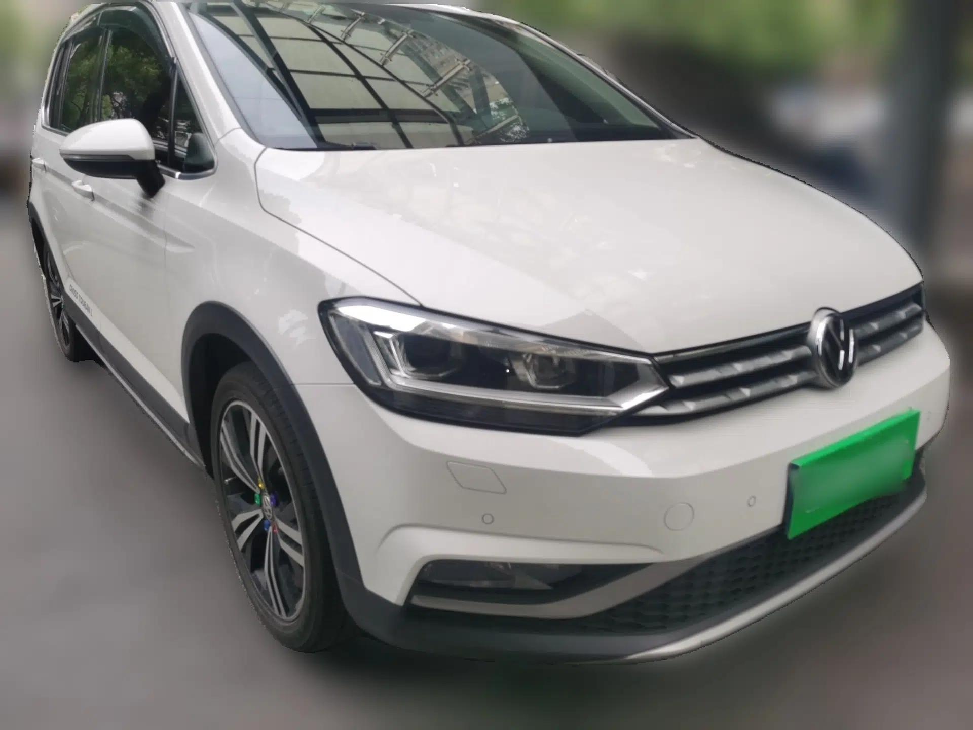 Volkswagen Touran 2018 Volkswagen Touran L 280TSI DSG Boundary Edition 7 Seats China V Emission Standard — миниатюра 3