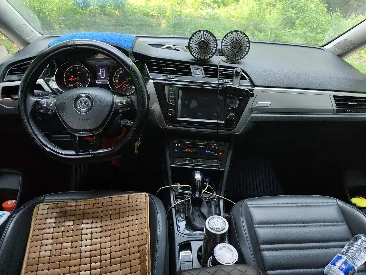 Volkswagen Touran 2021 Touran L 280TSI DSG Comfort Edition 7 Seats — миниатюра 9
