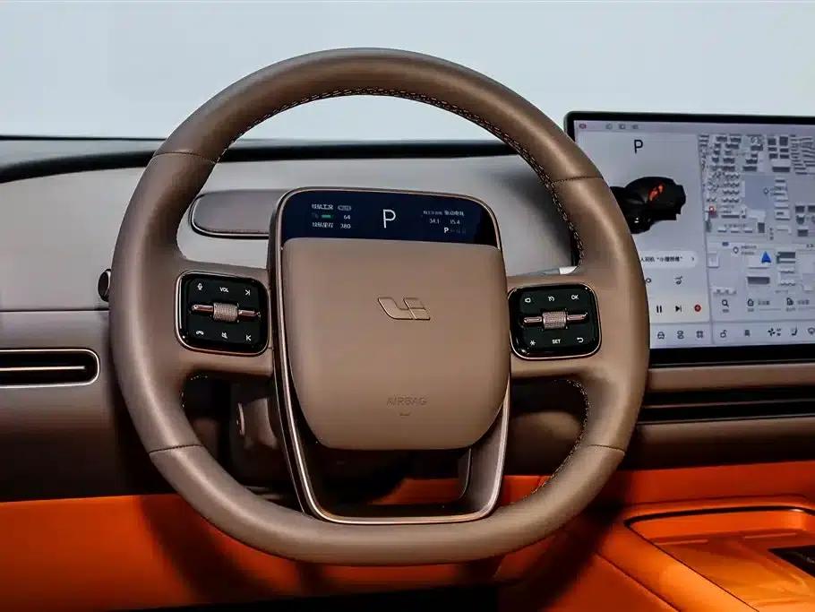 Li Auto i6 2025 Two-Wheel Drive Standard Edition — миниатюра 23