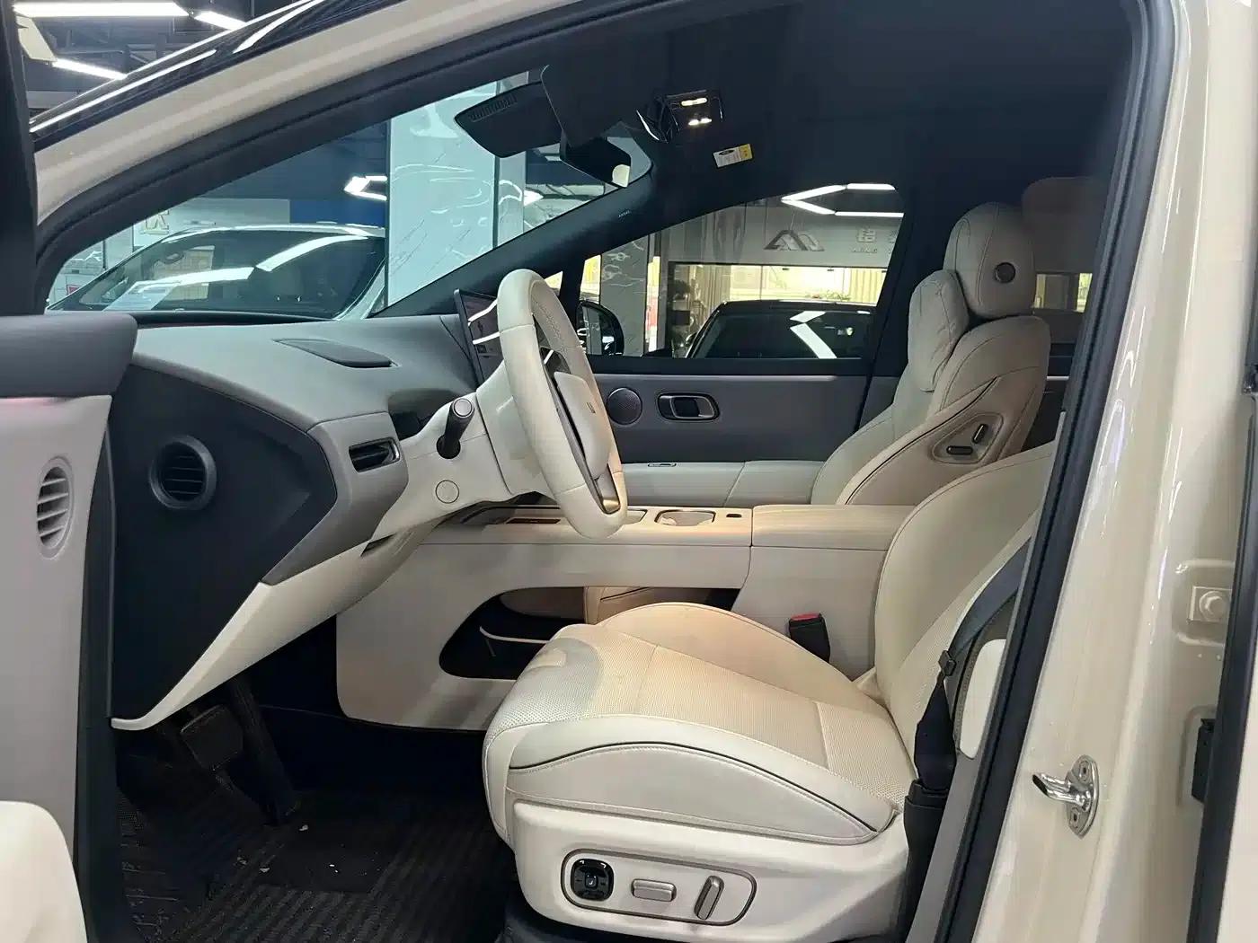 Li Auto i6 2025 Two-Wheel Drive Standard Edition — миниатюра 7