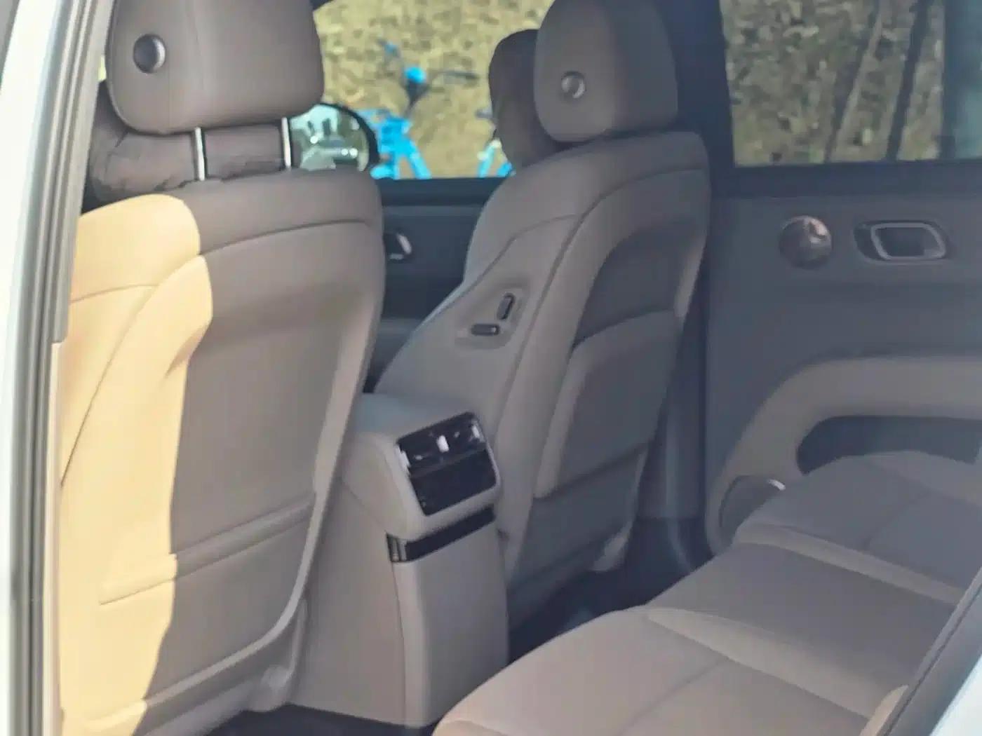 Li Auto i6 2025 Two-Wheel Drive Standard Edition — миниатюра 11