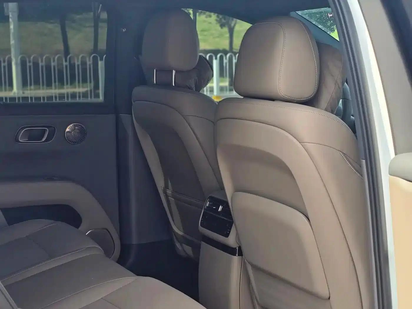 Li Auto i6 2025 Two-Wheel Drive Standard Edition — миниатюра 13