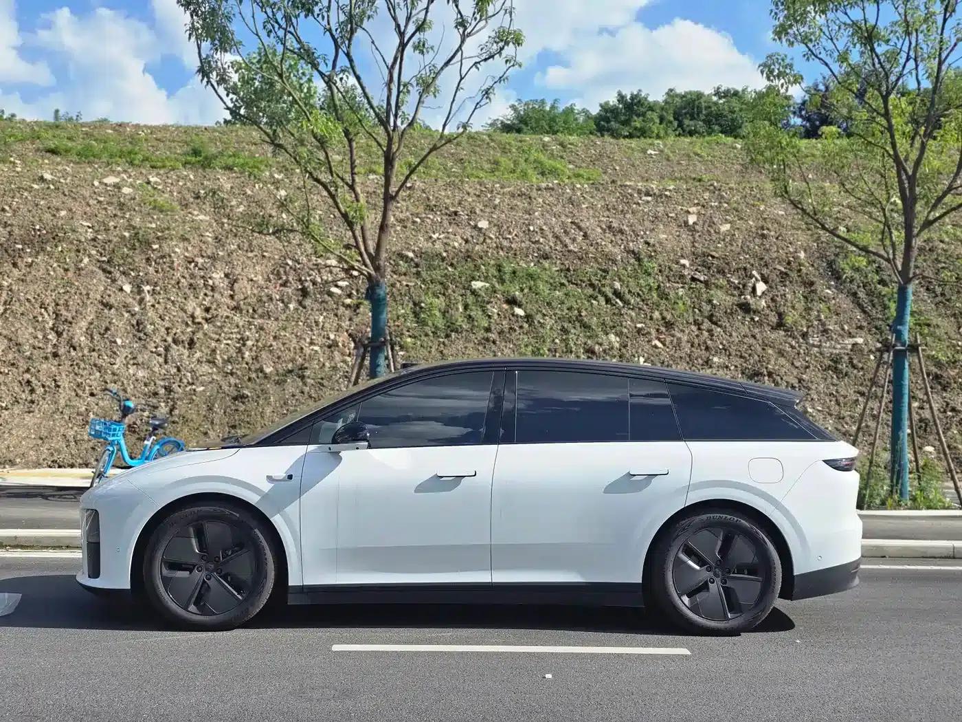 Li Auto i6 2025 Two-Wheel Drive Standard Edition — миниатюра 7