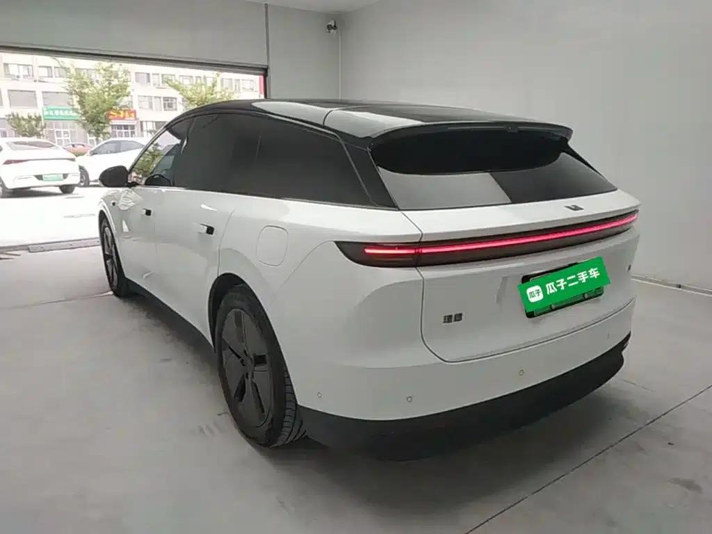 Li Auto i6 2025 Two-Wheel Drive Standard Edition — миниатюра 5