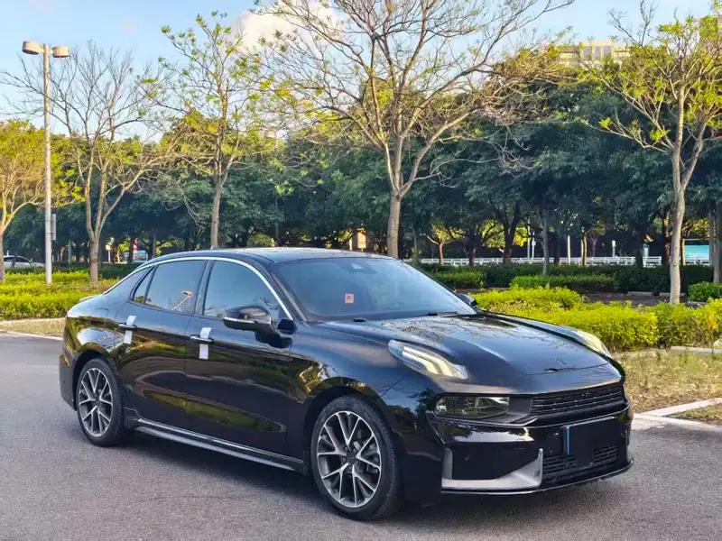 Lynk & Co 03 2019 1.5TD DCT Pro Edition — миниатюра 3
